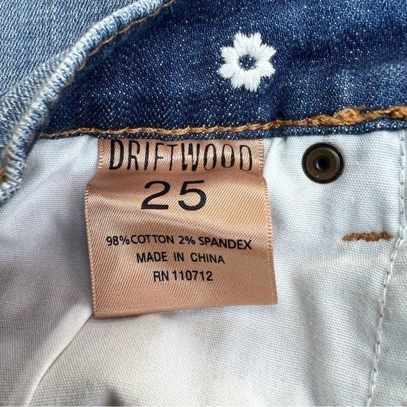 DRIFTWOOD Jackie Daisy Floral Embroidered Denim Blue Jeans Anthropologie 25 - Picture 8 of 10